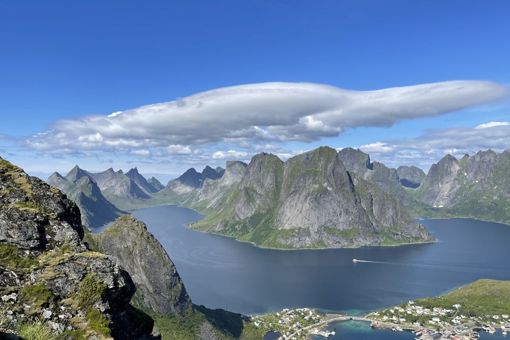 Blick vom Reinebringen auf den Lofoten